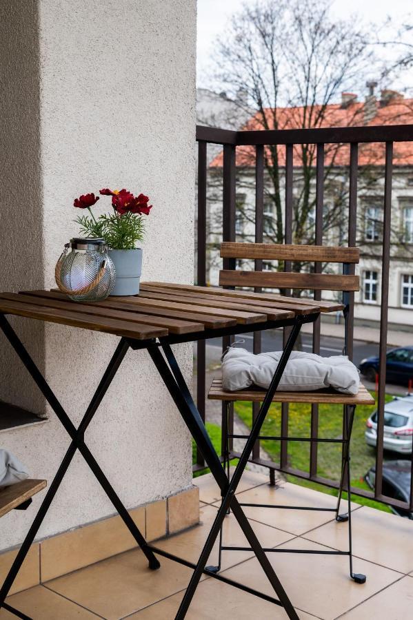 Kairos Apartments - Family - Darmowy Parking, Blisko Centrum Gliwice Kültér fotó